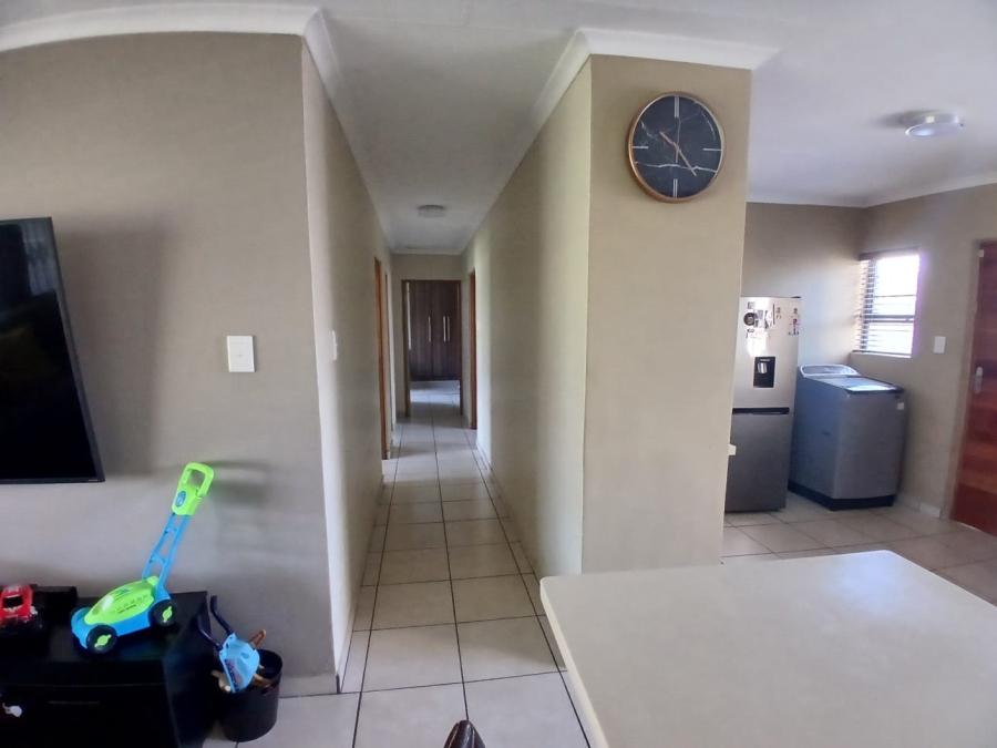 To Let 3 Bedroom Property for Rent in Bayswater Free State